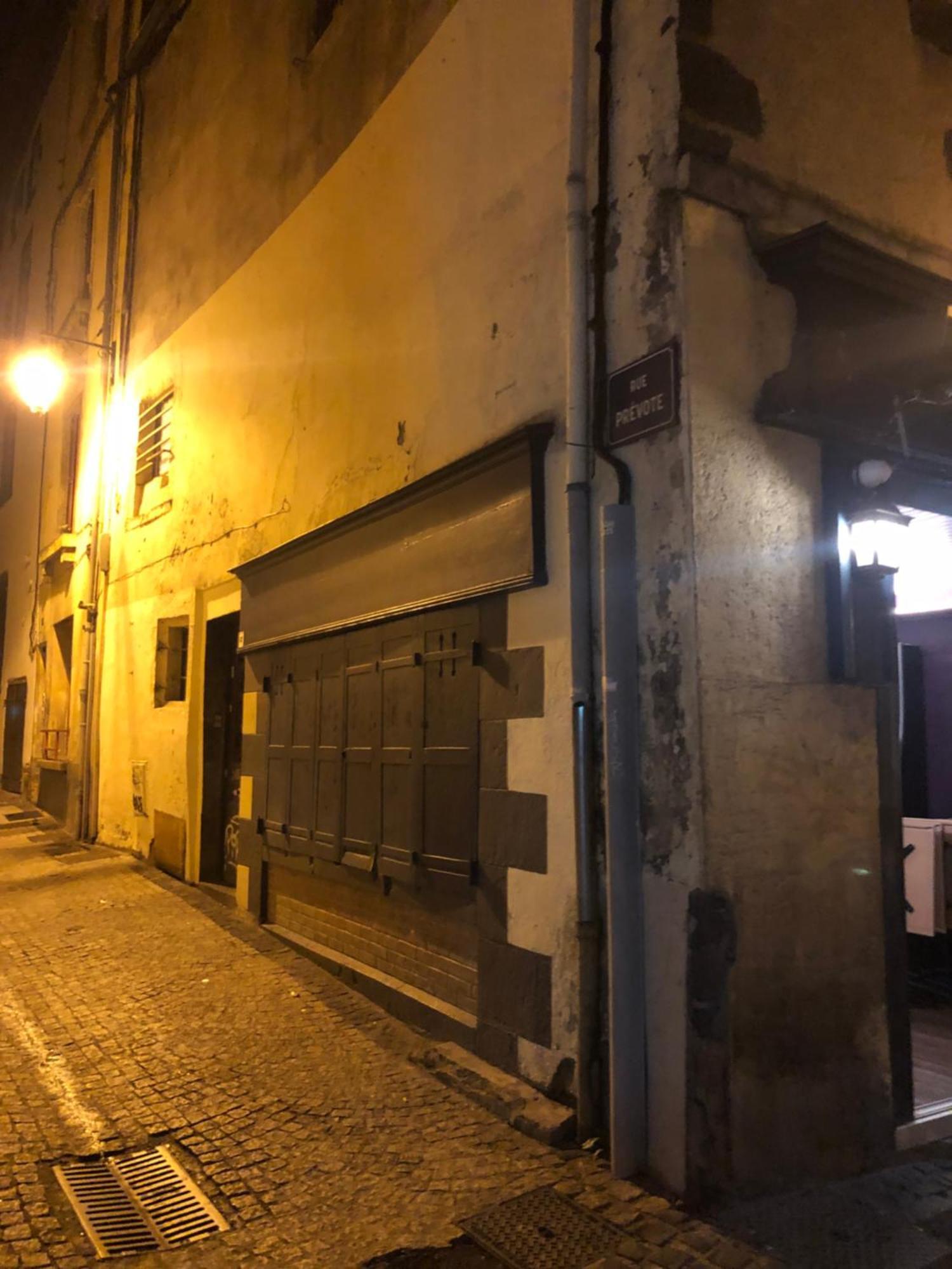 Nid Confort Clermont-Ferrand Exteriör bild